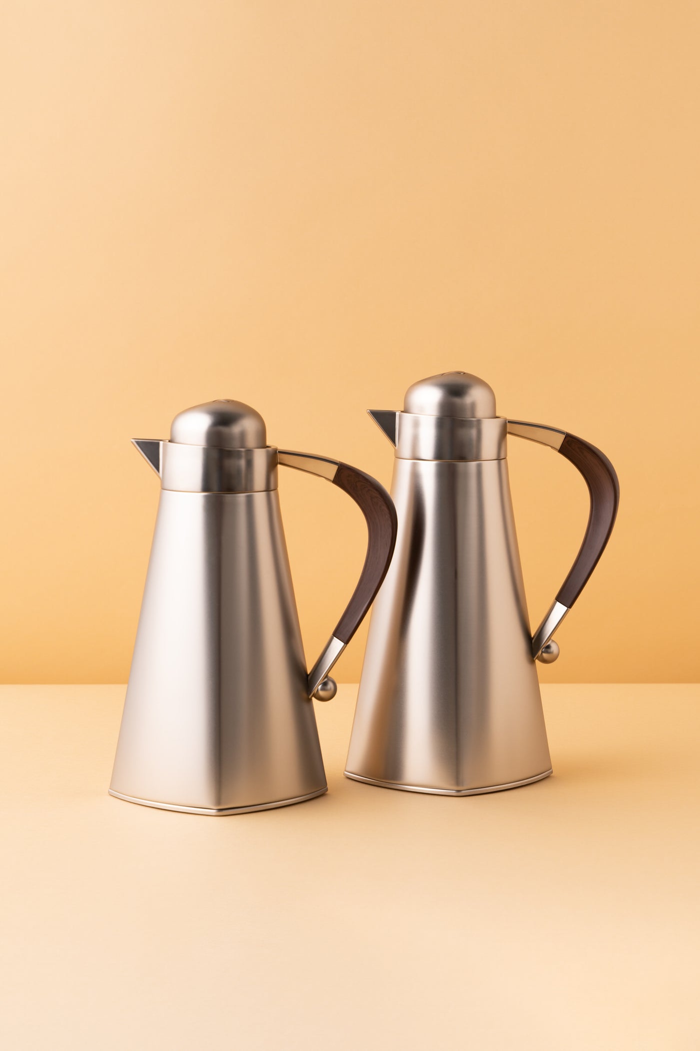 Fakhr Flask Set 2 Pcs 1L / 0.75L