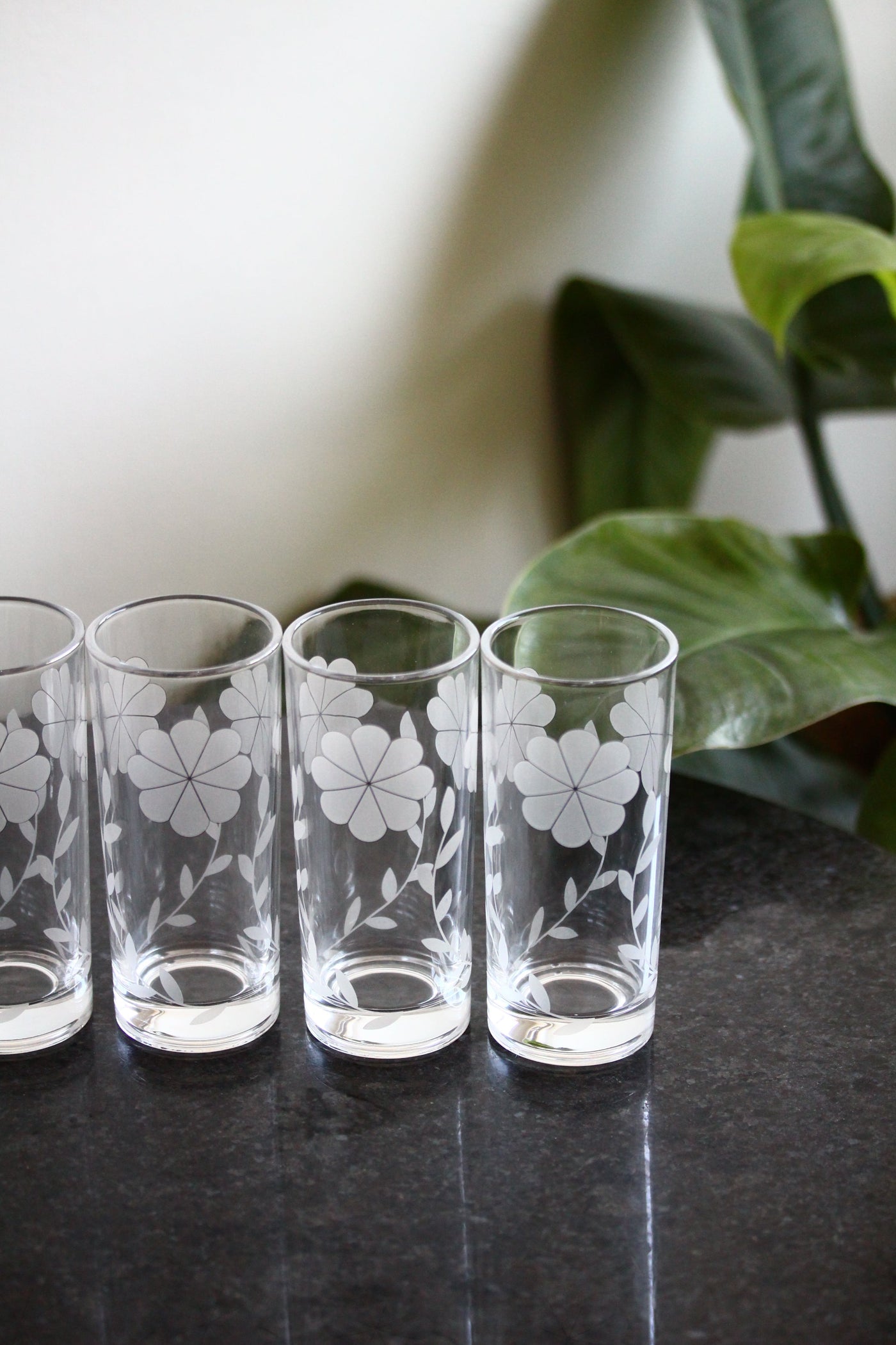 KL3 Glass Cups Set 4 Pcs